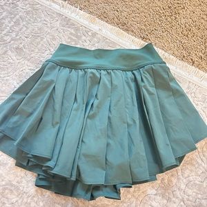 Aerie Green Pleated Skirt